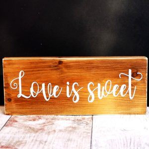 brwn-lveswt-stndngsign