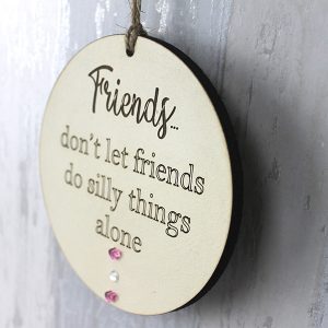 crmcrcle-dntletfrnd-dosllythngalne