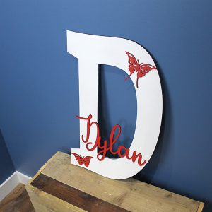 rdwhte-bttrfly-wllsgn