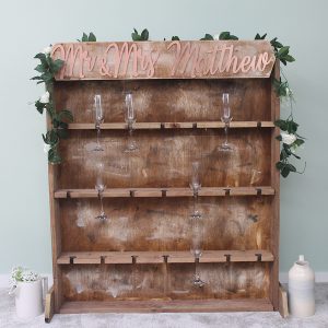 brwn-mrandmrs-chmpgncbnt