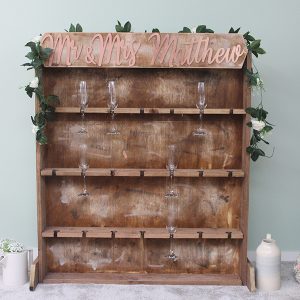 brwn-mrandmrs-chmpgncbnt