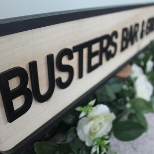 crmrcgl-bustrsbar-grllsgn