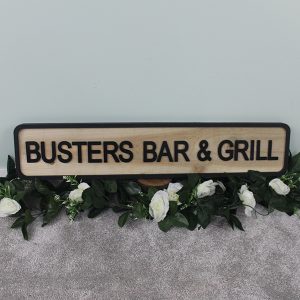 crmrcgl-bustrsbar-grllsgn