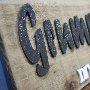 wdn-brsgn-grmyshd-diycrbr