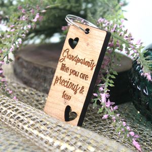 kyrngbrn-grndprnts-sde2hrt