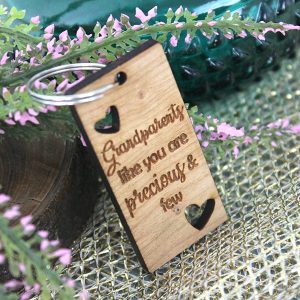 kyrngbrn-grndprnts-sde2hrt