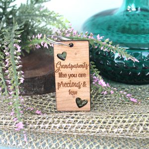 kyrngbrn-grndprnts-sde2hrt