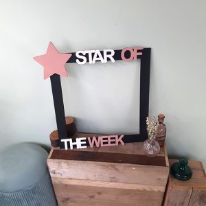 blckpnk-strofthwk-frm