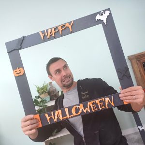 blckorng-hpyhllwn-slfrm