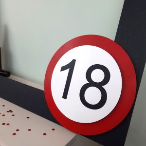 blckrdsqr-18brtdy-slfrm