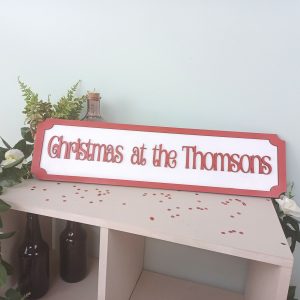 rdwhtrc-chrstmas-wllsgn