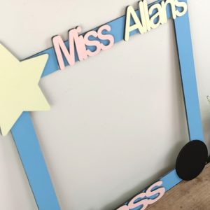 yllwbl-prsnlsdclstchr-slfrm