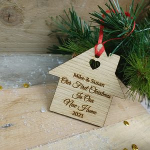 wdnhouse-chrstmstree-dcr