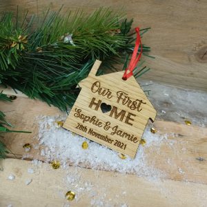 wdnhs-chrstmsdcr-ourfrsthm