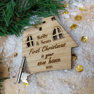 wdnkyrng-chrstms-ourfrsthm