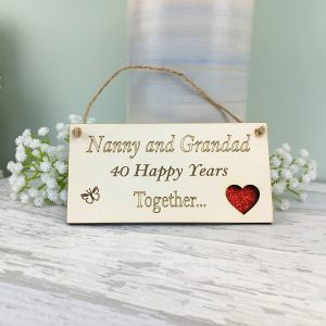 crm-rctgle-nanny&grdd-40yrs