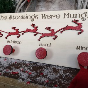 santa-Stock-Hung-Christ-cream 5