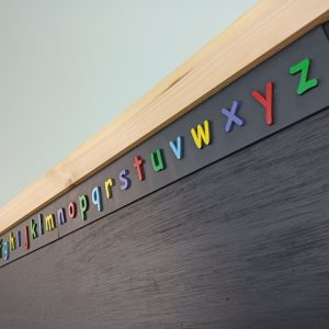 blck-alphabtnmbrs-blckbrd