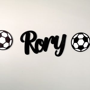 blckwhte-footbll-nmsgn