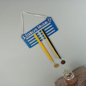 blue-footbll-mdlhnger