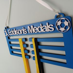 blue-footbll-mdlhnger