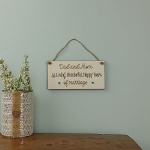 crmplq-momdad-hpplymrrd