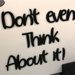 crmblk-30cmhgh-dgstrgt