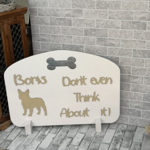 crmlghtbrwn-dogstrgte