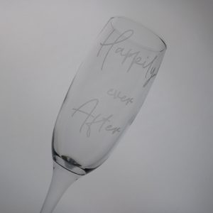 hppyevraftr-engrvdglss