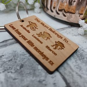 wdnkyrng-mum-lttlmnkys