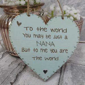 bluhrt-tothwrld-nana