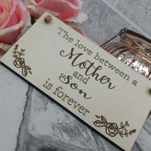 crmplq-lvbtwn-motherson-flwr