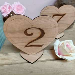 wddng-tblnmbrhrt-sldengrv