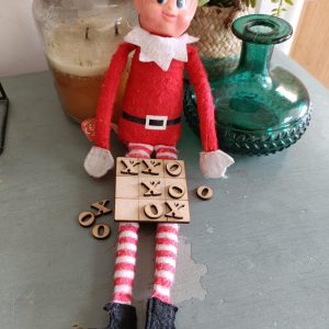 tictactoe-elfchrstmsprp