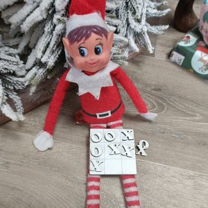 whttictactoe-elfprops